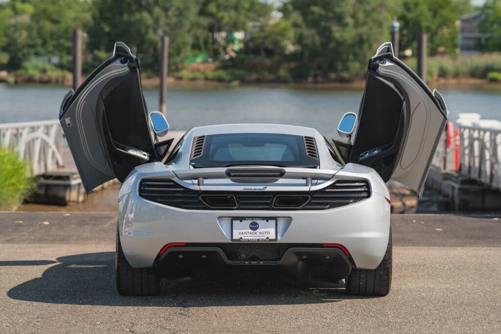 2012 McLaren MP4-12C - Image 6 of 31