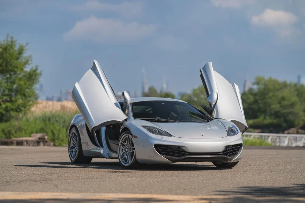 2012 McLaren MP4-12C - Image 9 of 31