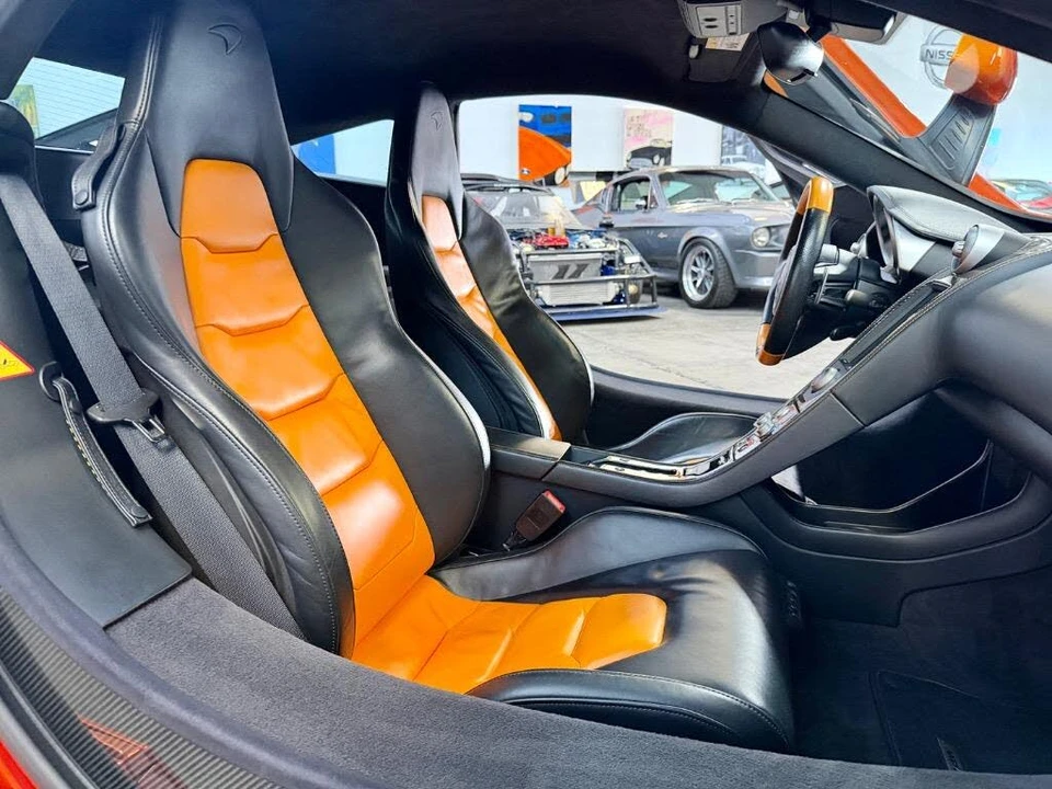 2012 McLaren MP4-12C - Image 11 of 13