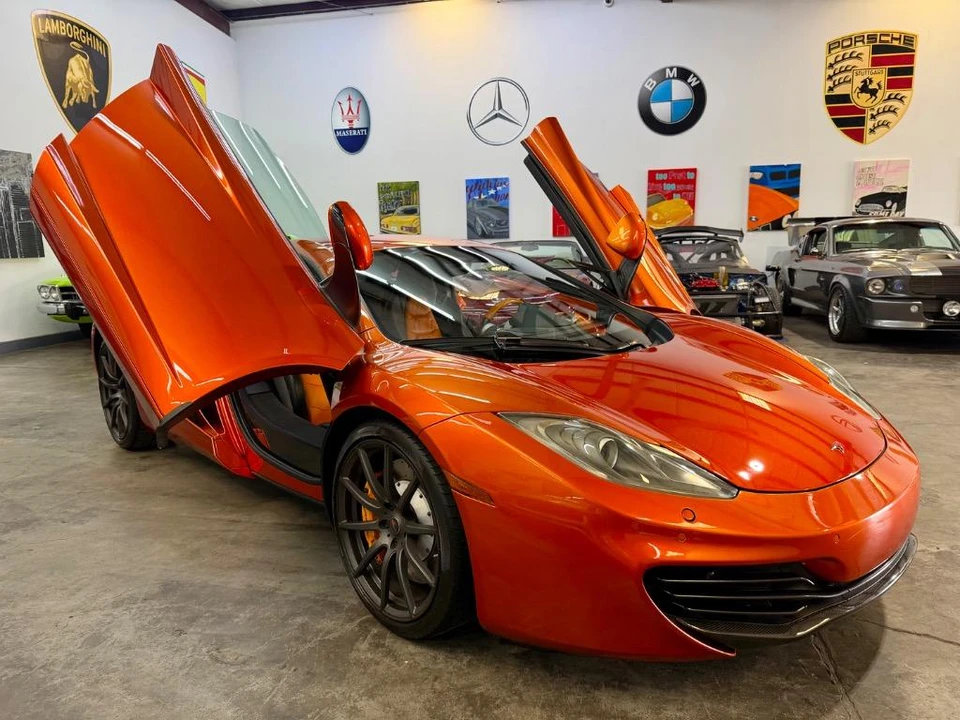 2012 McLaren MP4-12C - Image 6 of 13
