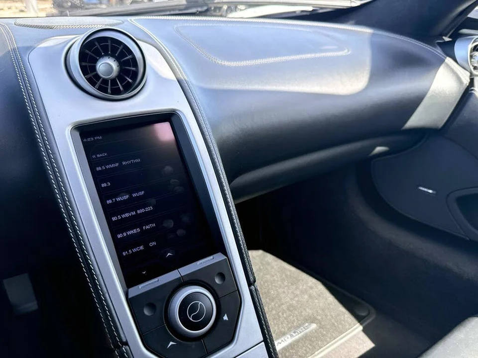 2012 McLaren MP4-12C - Image 18 of 23