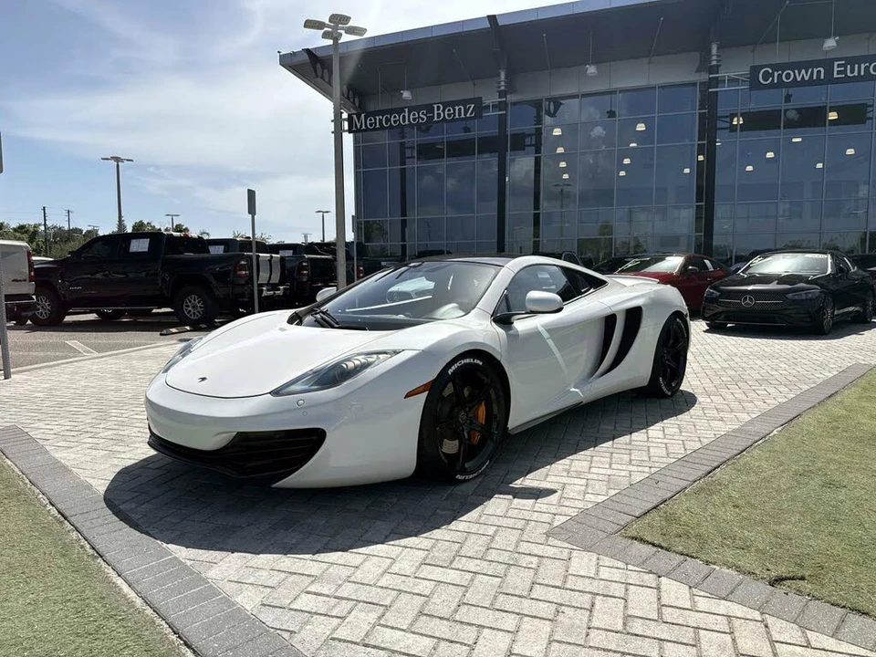 2012 McLaren MP4-12C - Image 2 of 23