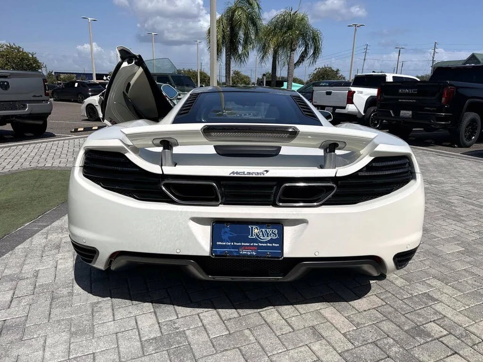 2012 McLaren MP4-12C - Image 9 of 23