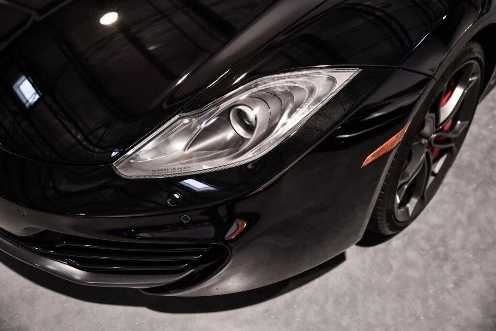 2012 McLaren MP4-12C - Image 14 of 31