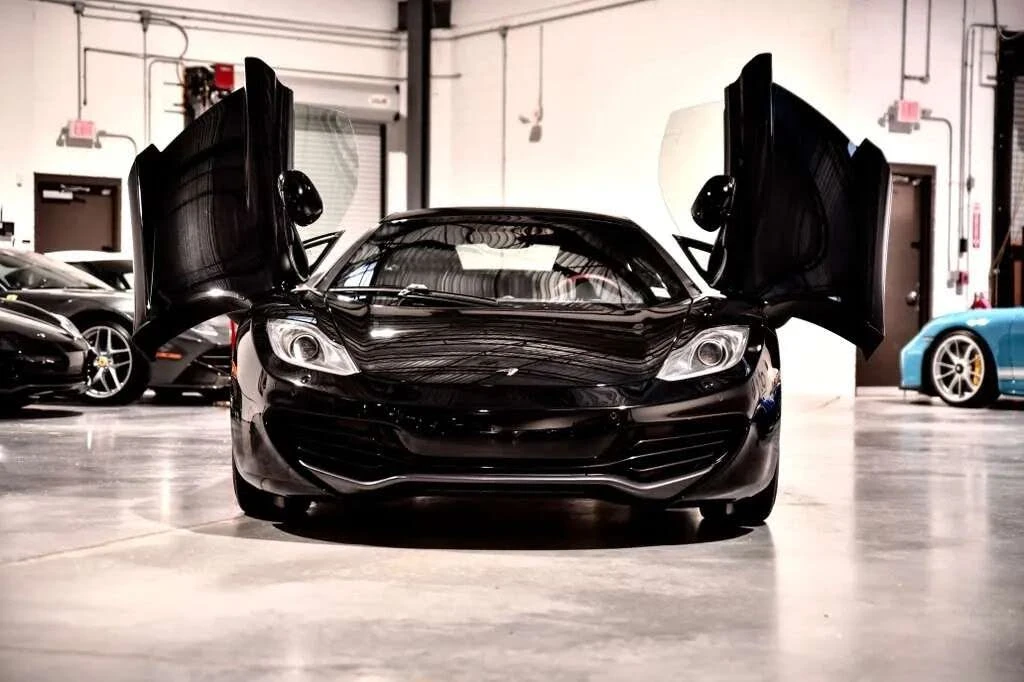 2012 McLaren MP4-12C - Image 2 of 31