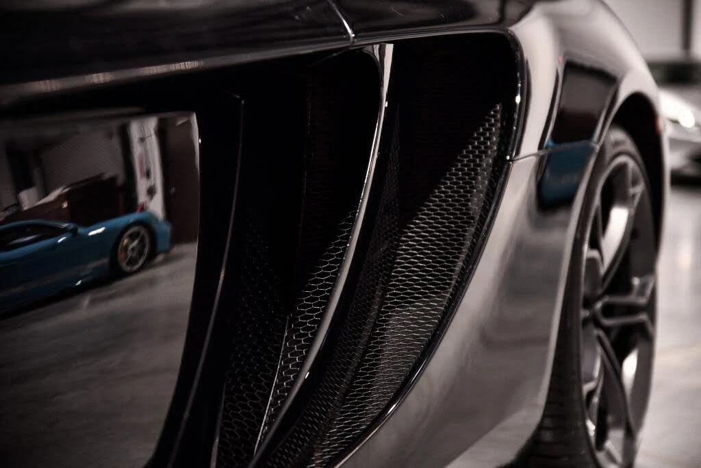 2012 McLaren MP4-12C - Image 24 of 31