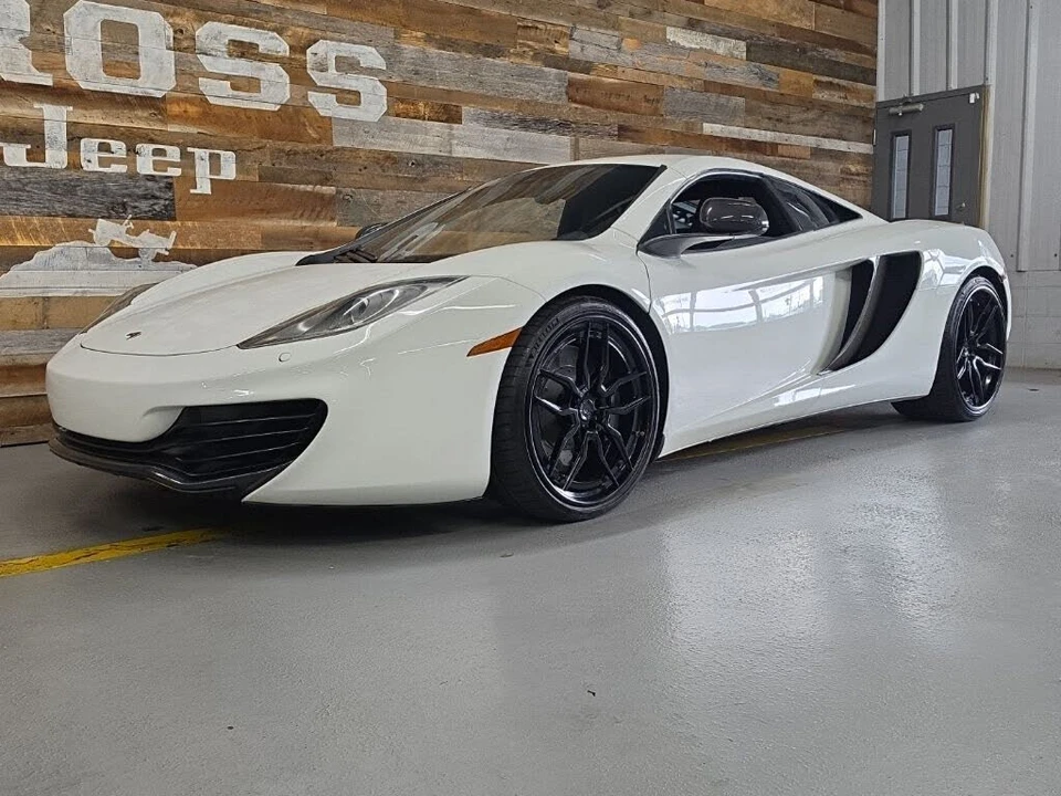 2012 McLaren MP4-12C - Image 2 of 14