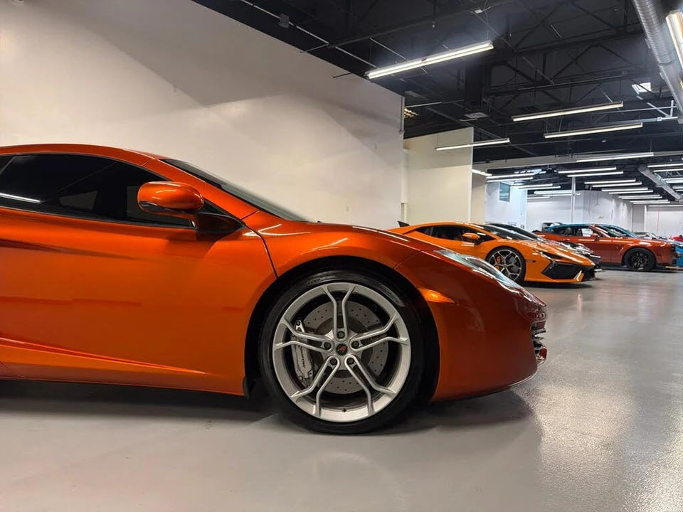 2012 McLaren MP4-12C - Image 12 of 31