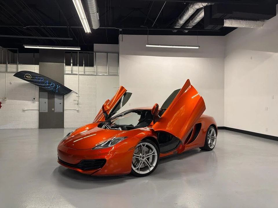 2012 McLaren MP4-12C - Image 2 of 31