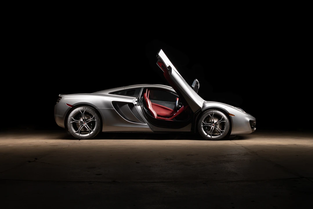 2012 McLaren MP4-12C - Image 3 of 31