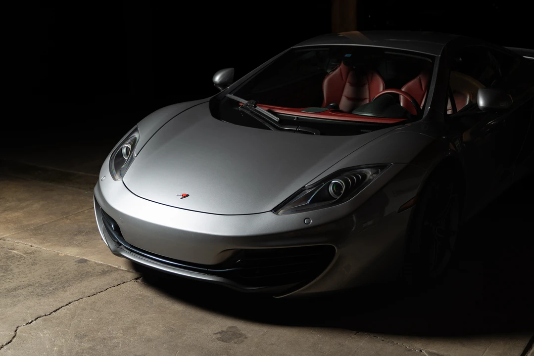 2012 McLaren MP4-12C - Image 24 of 31