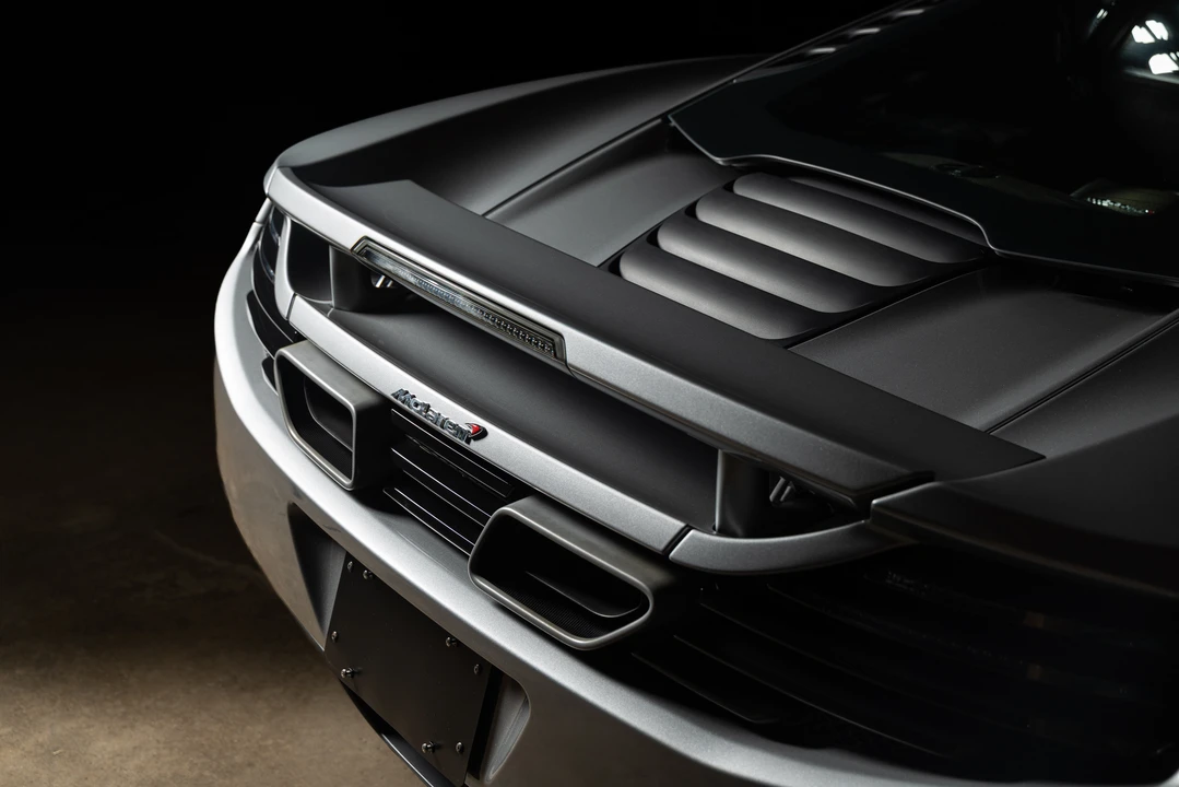 2012 McLaren MP4-12C - Image 14 of 31