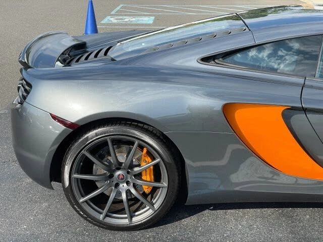 2012 McLaren MP4-12C - Image 19 of 31
