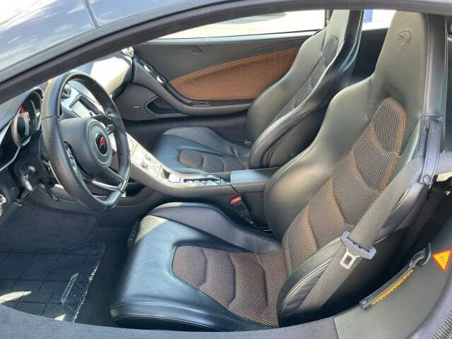 2012 McLaren MP4-12C - Image 26 of 31