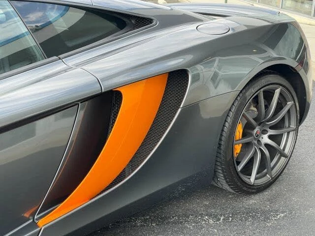 2012 McLaren MP4-12C - Image 17 of 31