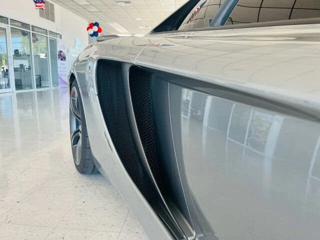 2012 McLaren MP4-12C - Image 11 of 31
