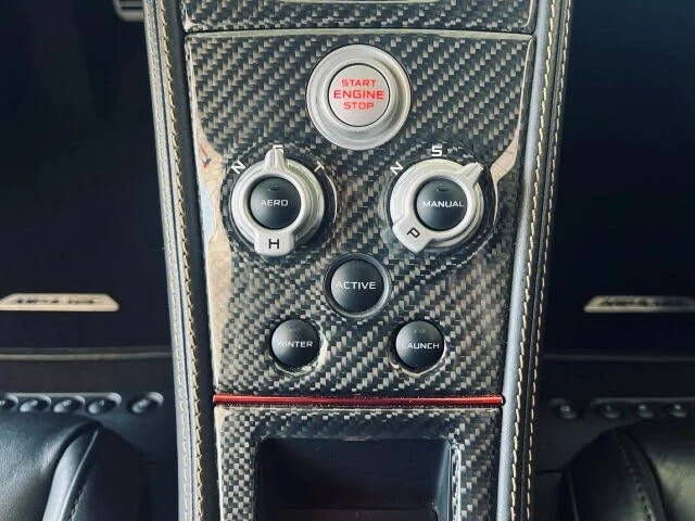2012 McLaren MP4-12C - Image 22 of 31