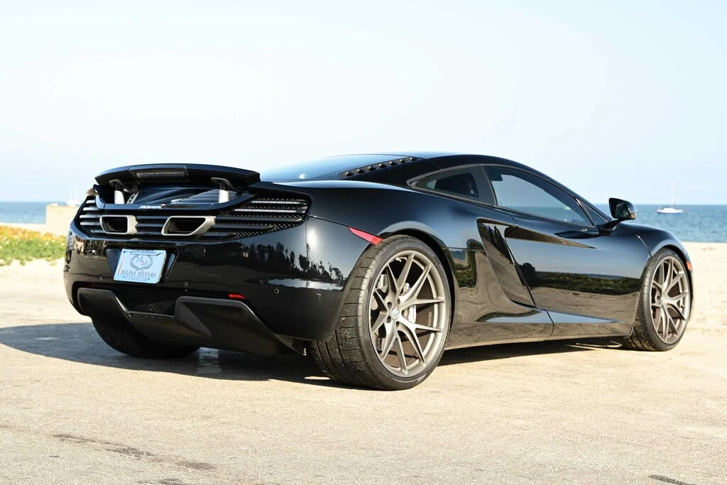 2012 McLaren MP4-12C - Image 20 of 31