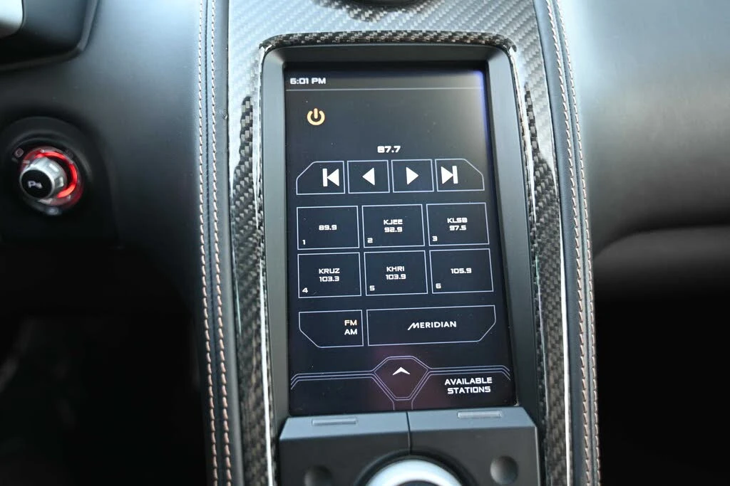 2012 McLaren MP4-12C - Image 28 of 31