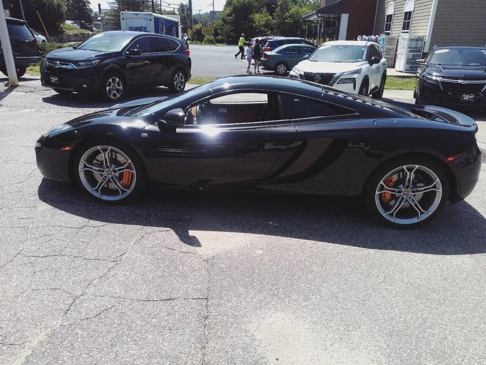 2012 McLaren MP4-12C - Image 3 of 31