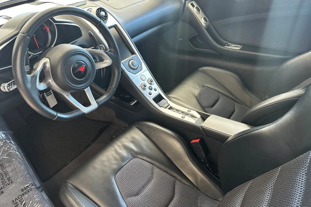 2012 McLaren MP4-12C - Image 2 of 22