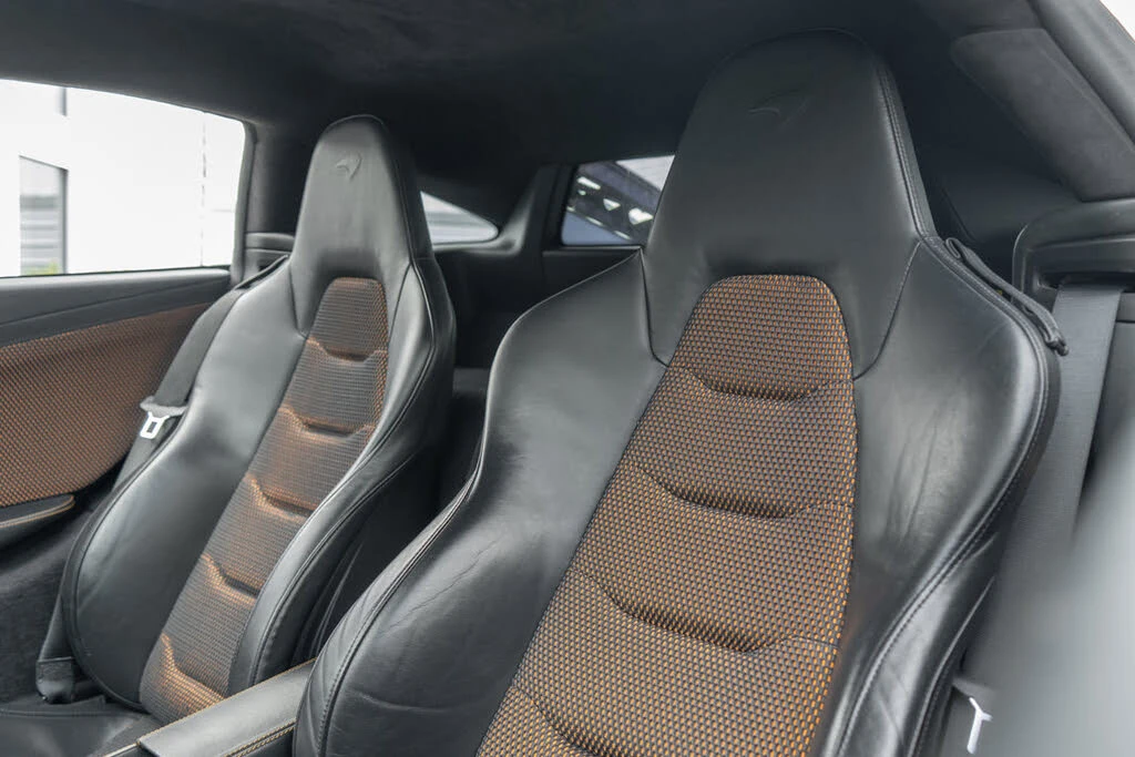 2012 McLaren MP4-12C - Image 9 of 31