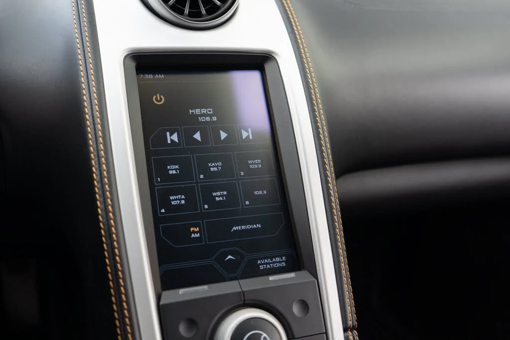 2012 McLaren MP4-12C - Image 15 of 31