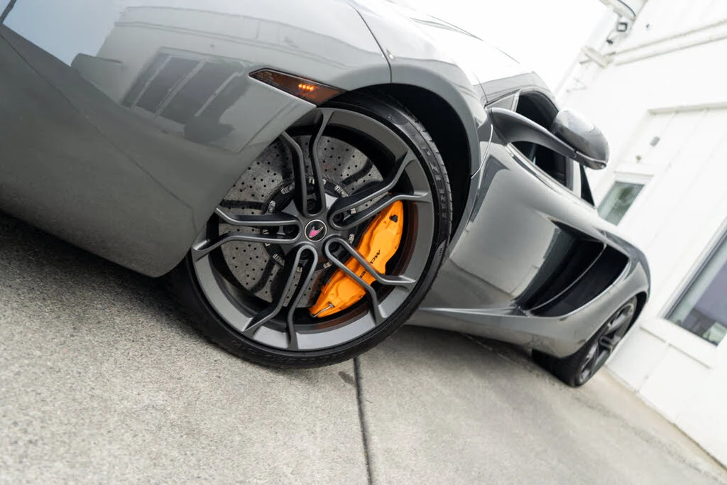 2012 McLaren MP4-12C - Image 4 of 31