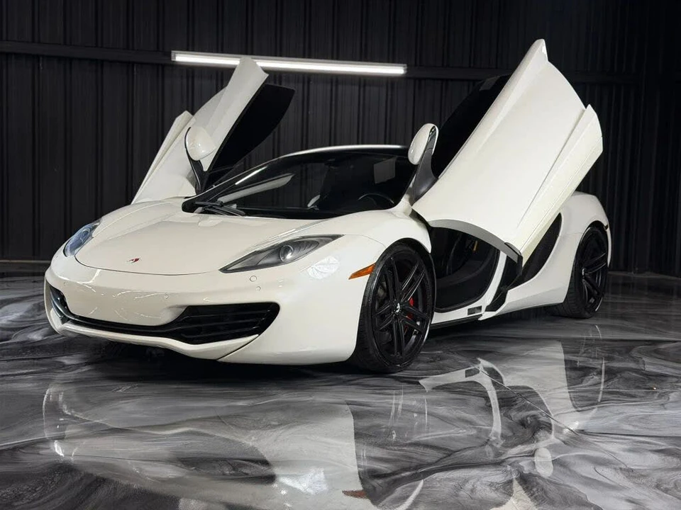 2012 McLaren MP4-12C - Image 2 of 26