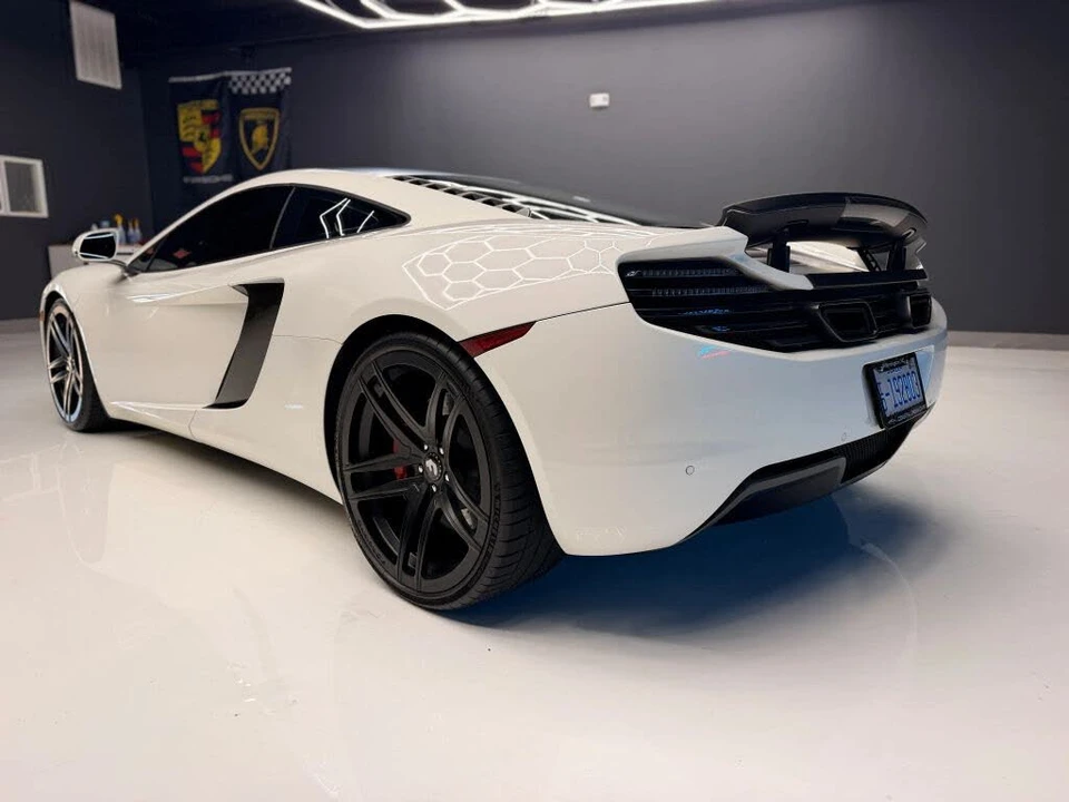 2012 McLaren MP4-12C - Image 4 of 22