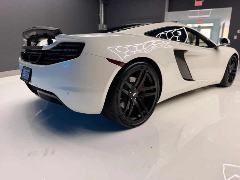 2012 McLaren MP4-12C - Image 8 of 22
