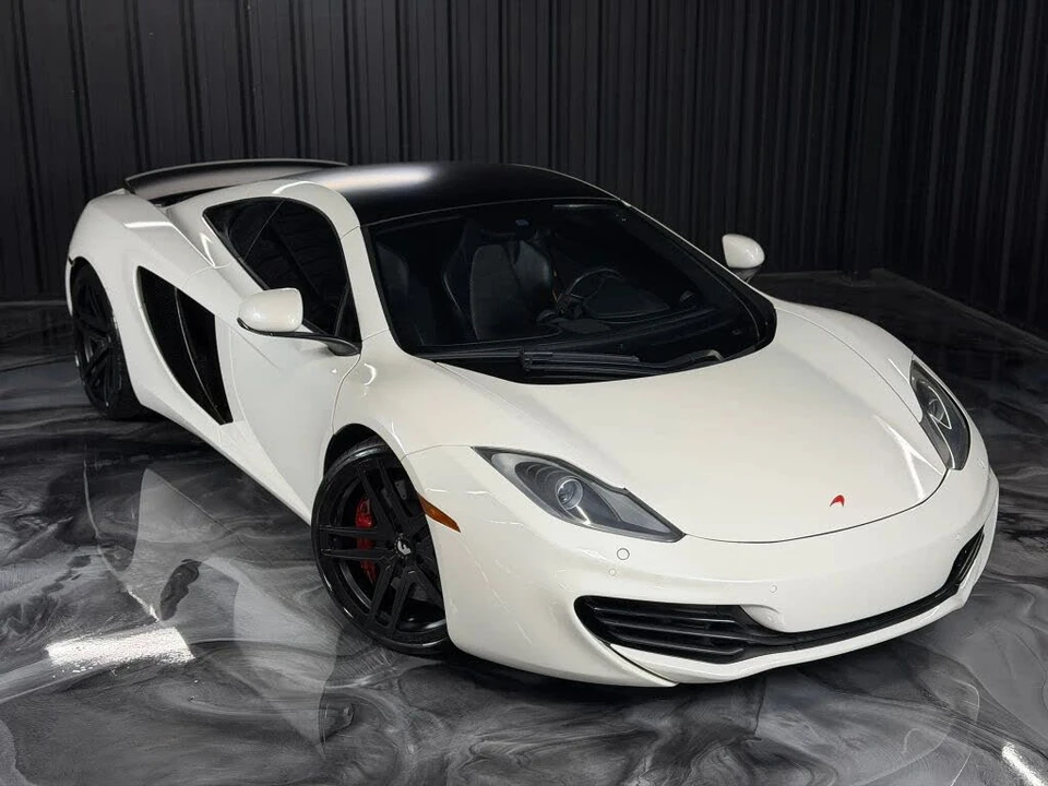 2012 McLaren MP4-12C - Image 8 of 26