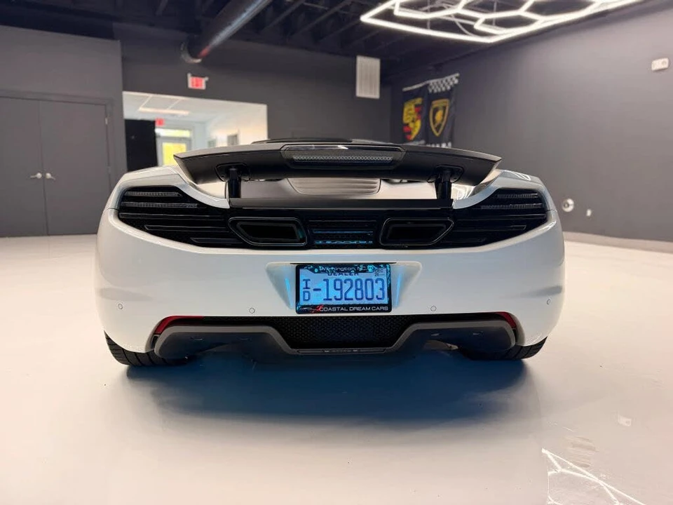 2012 McLaren MP4-12C - Image 5 of 22
