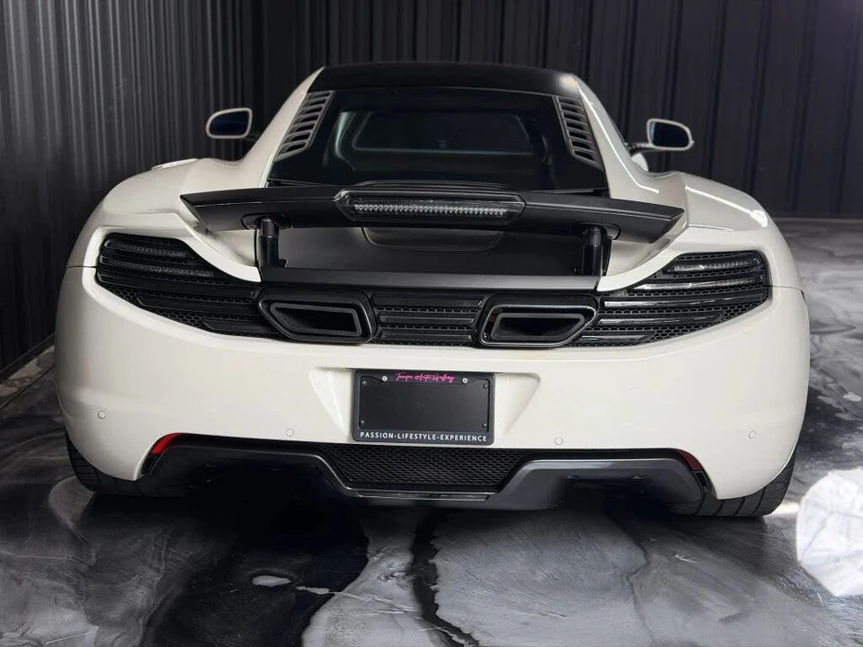 2012 McLaren MP4-12C - Image 13 of 26