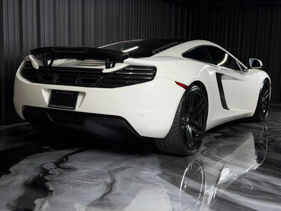 2012 McLaren MP4-12C - Image 12 of 26