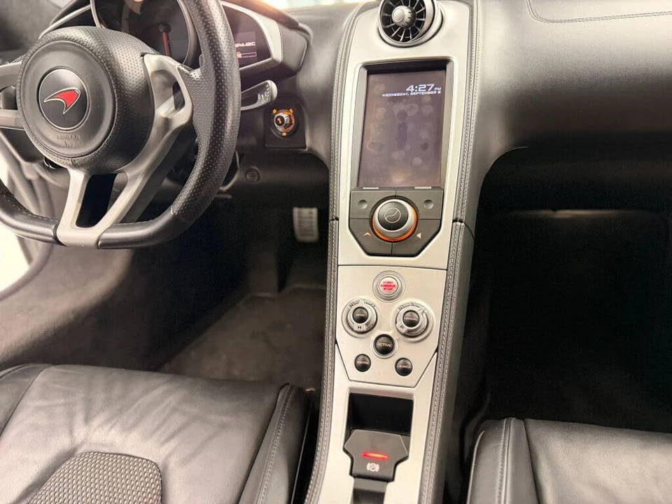 2012 McLaren MP4-12C - Image 18 of 22
