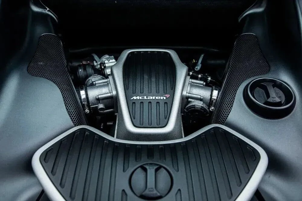 2012 McLaren MP4-12C - Image 26 of 26