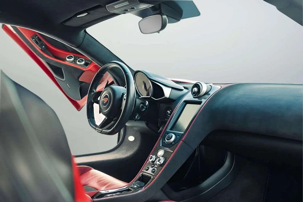 2012 McLaren MP4-12C - Image 15 of 26