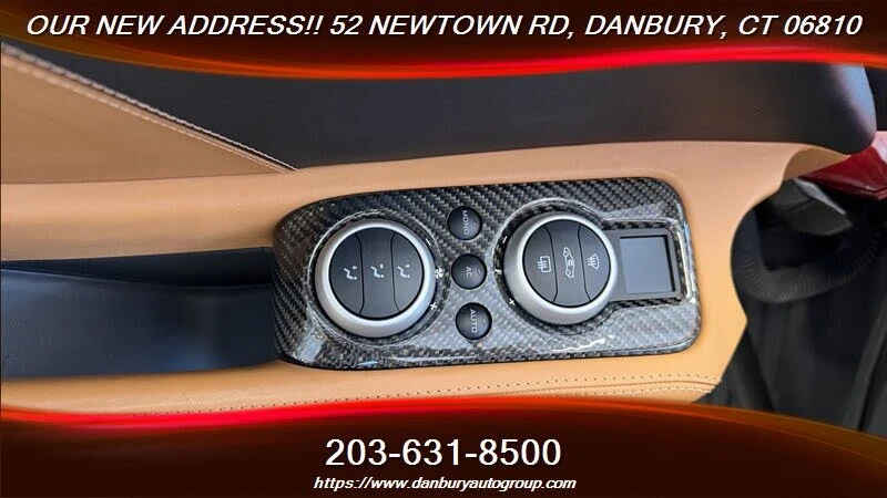 2012 McLaren MP4-12C - Image 28 of 31