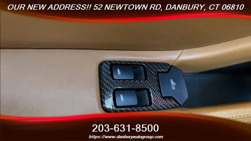 2012 McLaren MP4-12C - Image 29 of 31