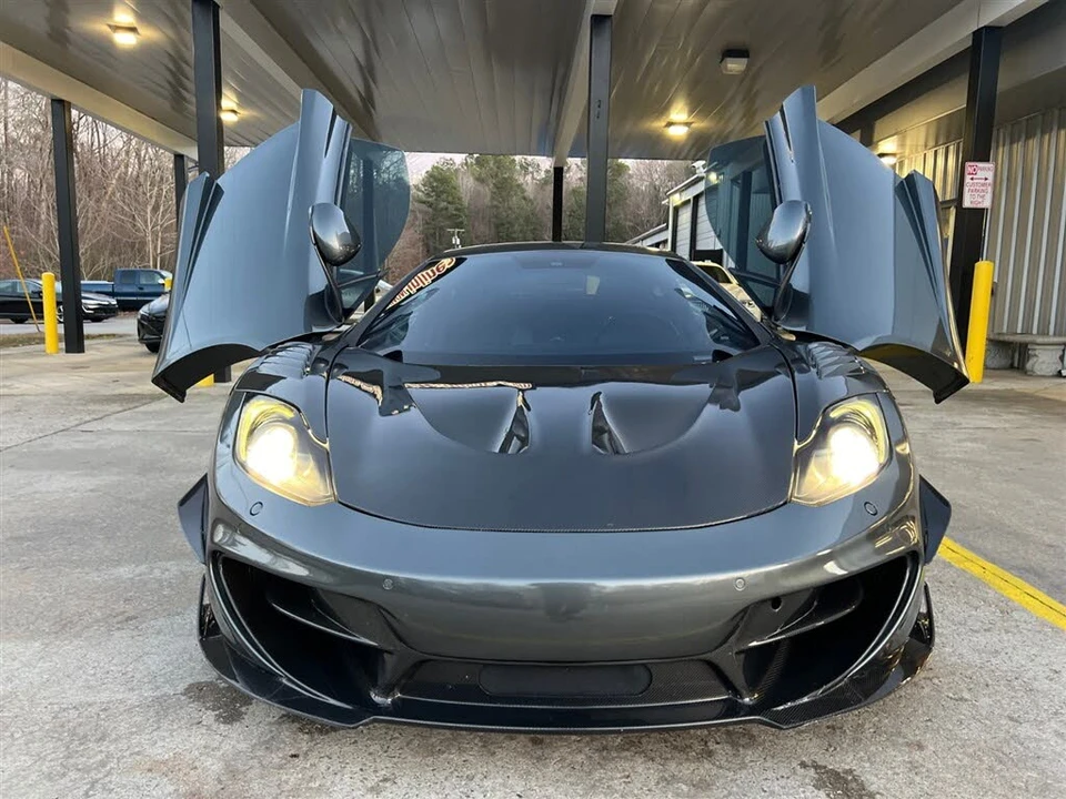 2012 McLaren MP4-12C - Image 10 of 25