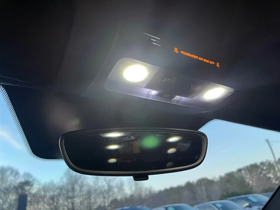 2012 McLaren MP4-12C - Image 19 of 25