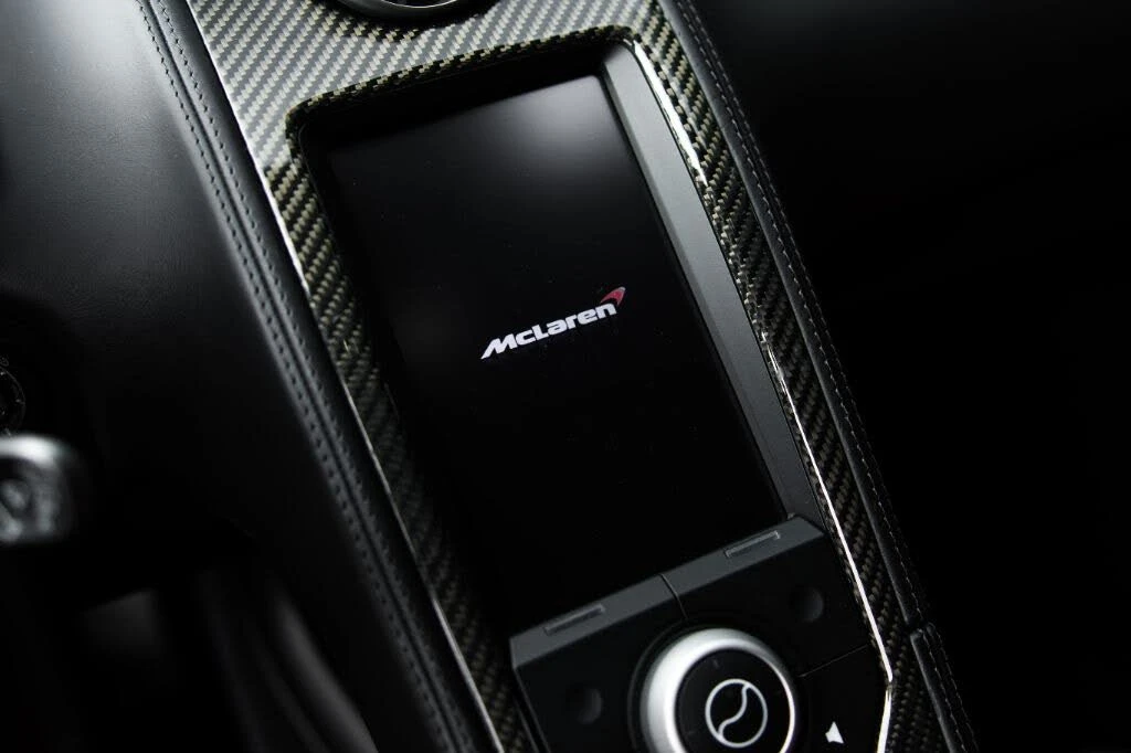2012 McLaren MP4-12C - Image 25 of 31
