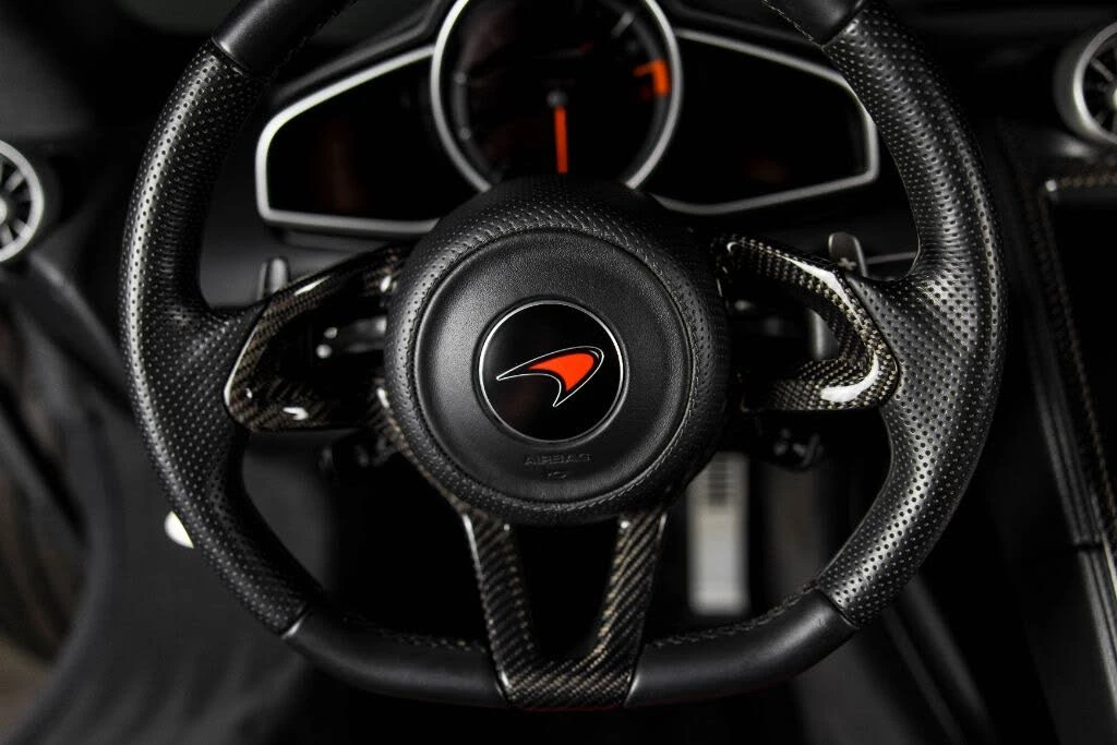 2012 McLaren MP4-12C - Image 21 of 31