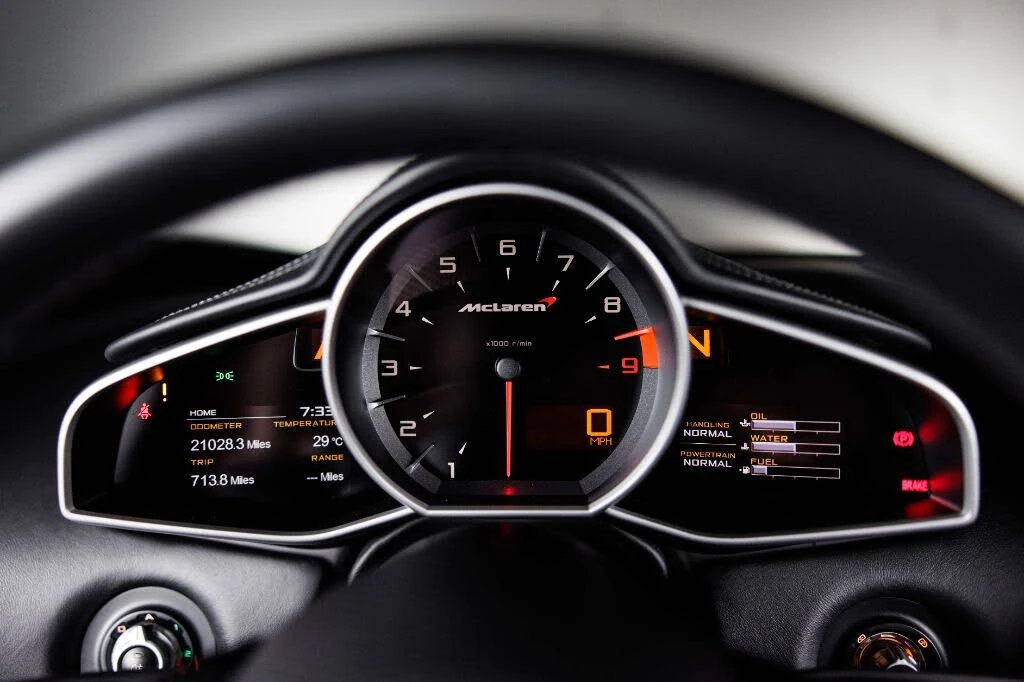 2012 McLaren MP4-12C - Image 23 of 31