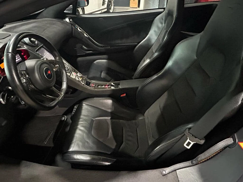 2012 McLaren MP4-12C - Image 13 of 29