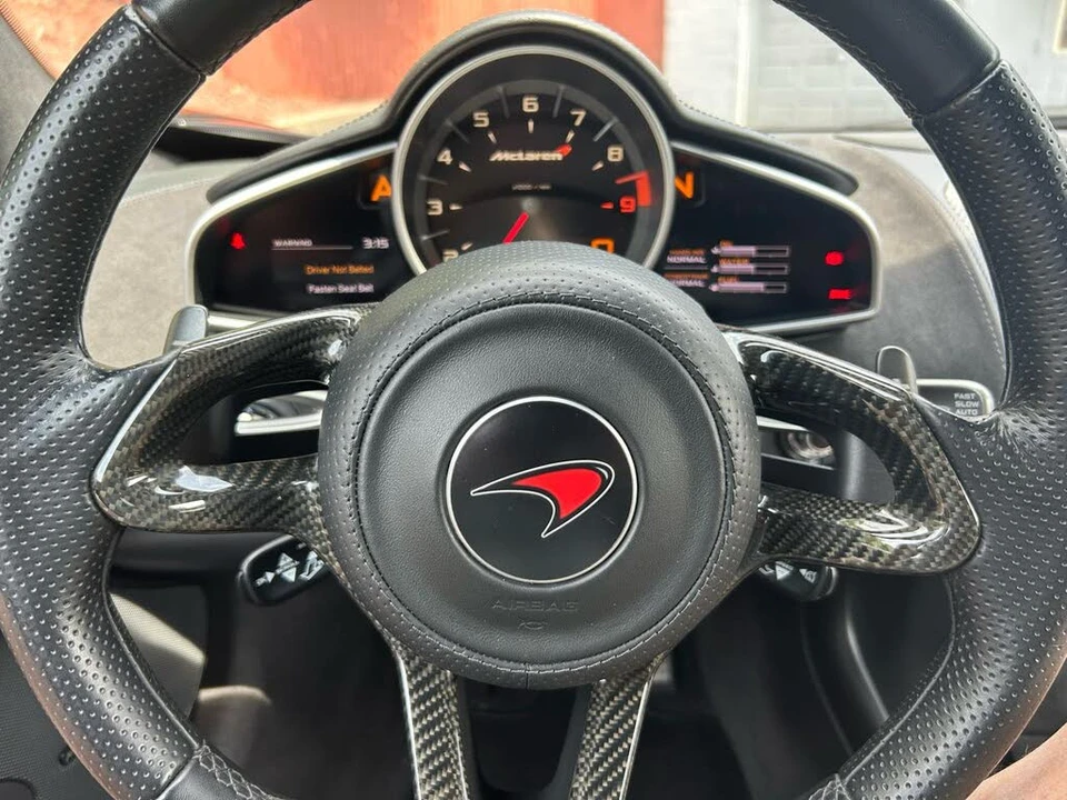 2012 McLaren MP4-12C - Image 17 of 29