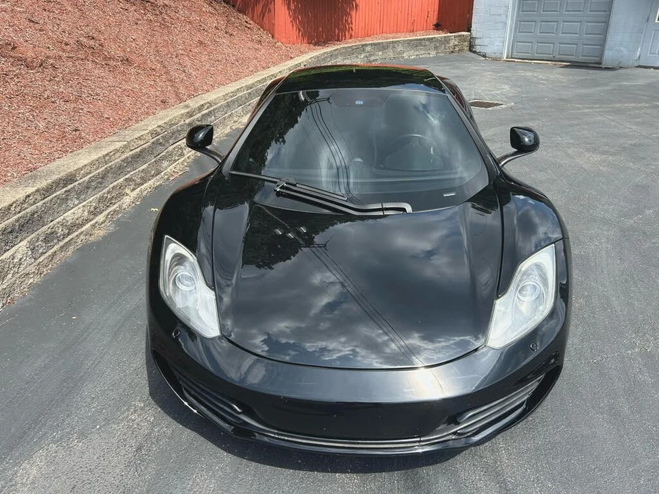 2012 McLaren MP4-12C - Image 11 of 29