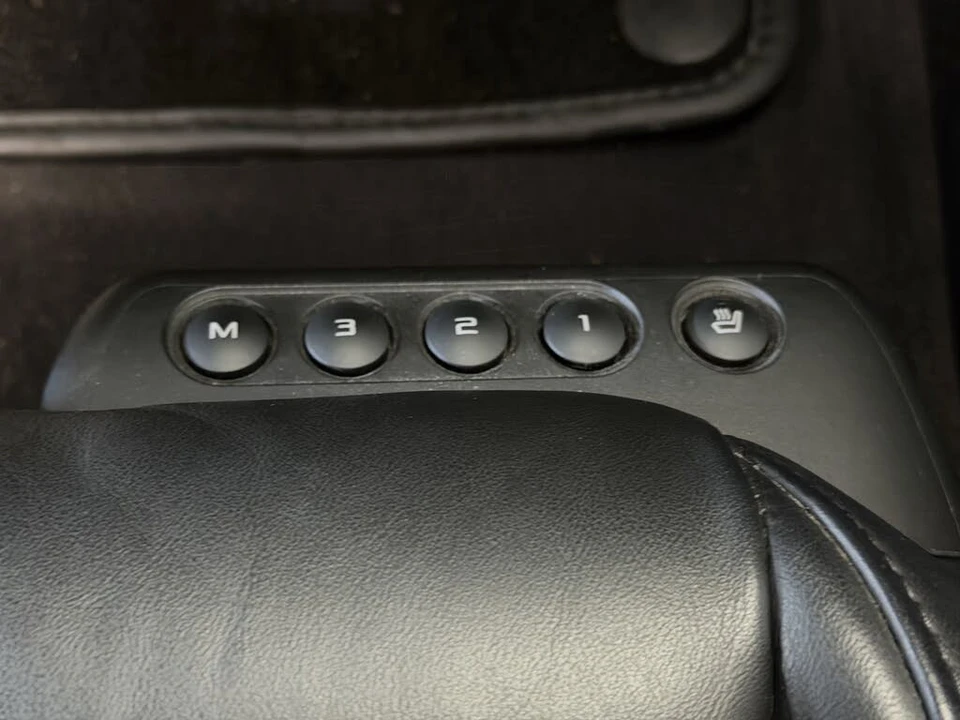 2012 McLaren MP4-12C - Image 21 of 31