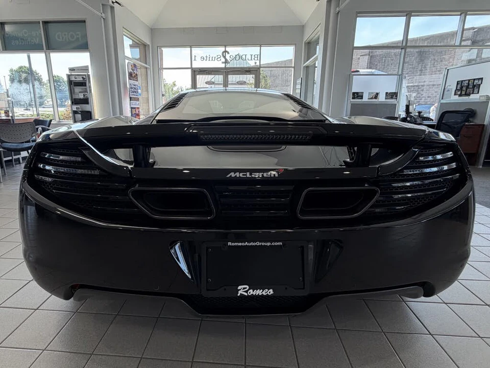 2012 McLaren MP4-12C - Image 8 of 31